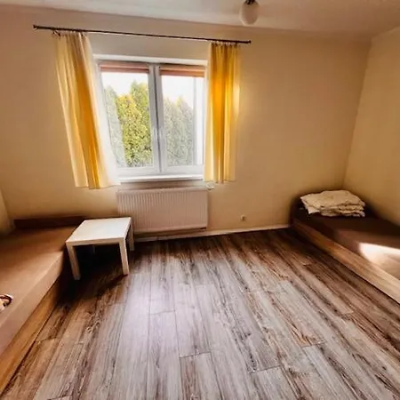 Hostel Iwa Dla Pracownikow