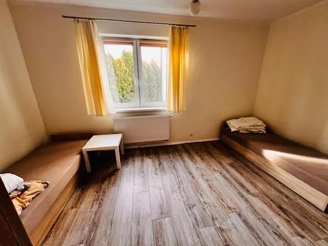 Hostel Iwa Dla Pracownikow